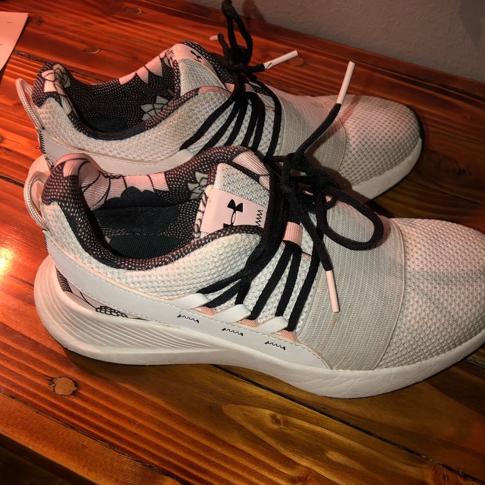 Under armor workout shoes
